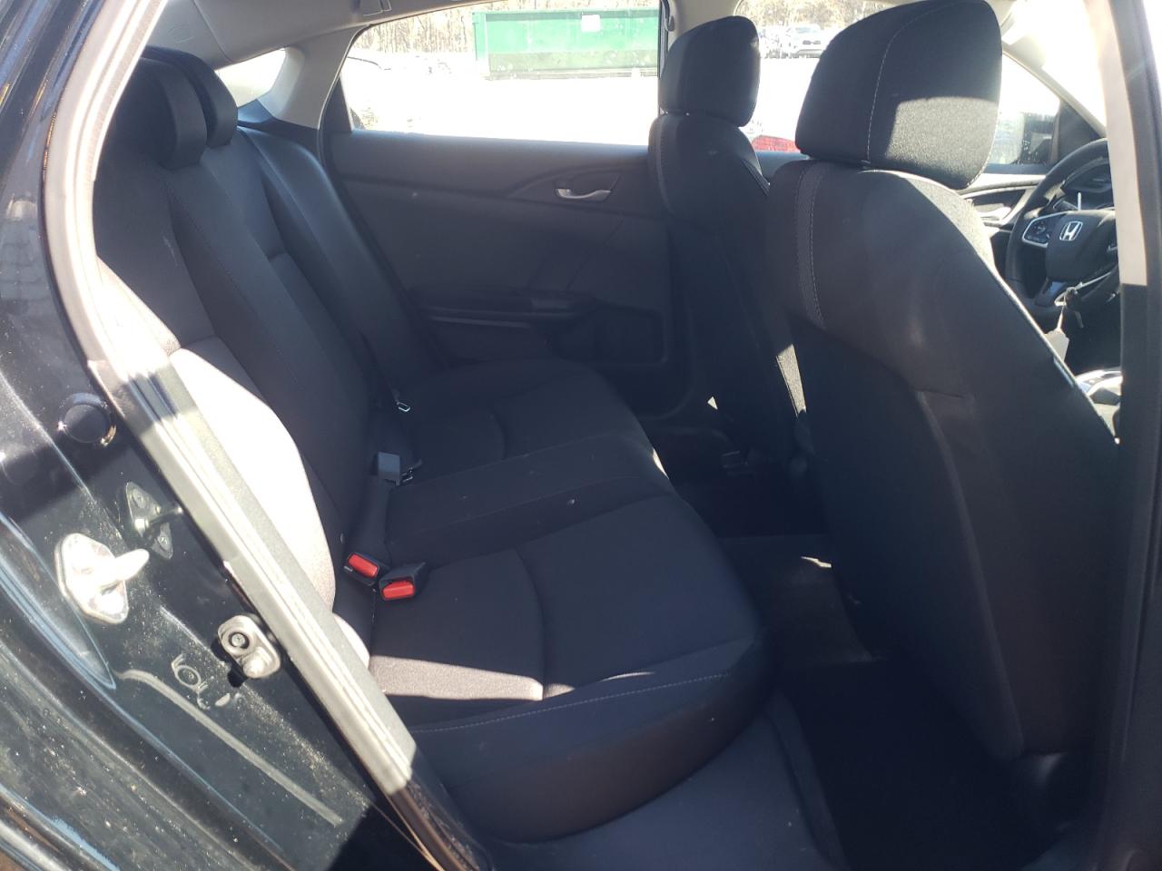 Photo 6 from auction – 2020 HONDA CIVIC LX with VIN 19XFC2F60LE003940