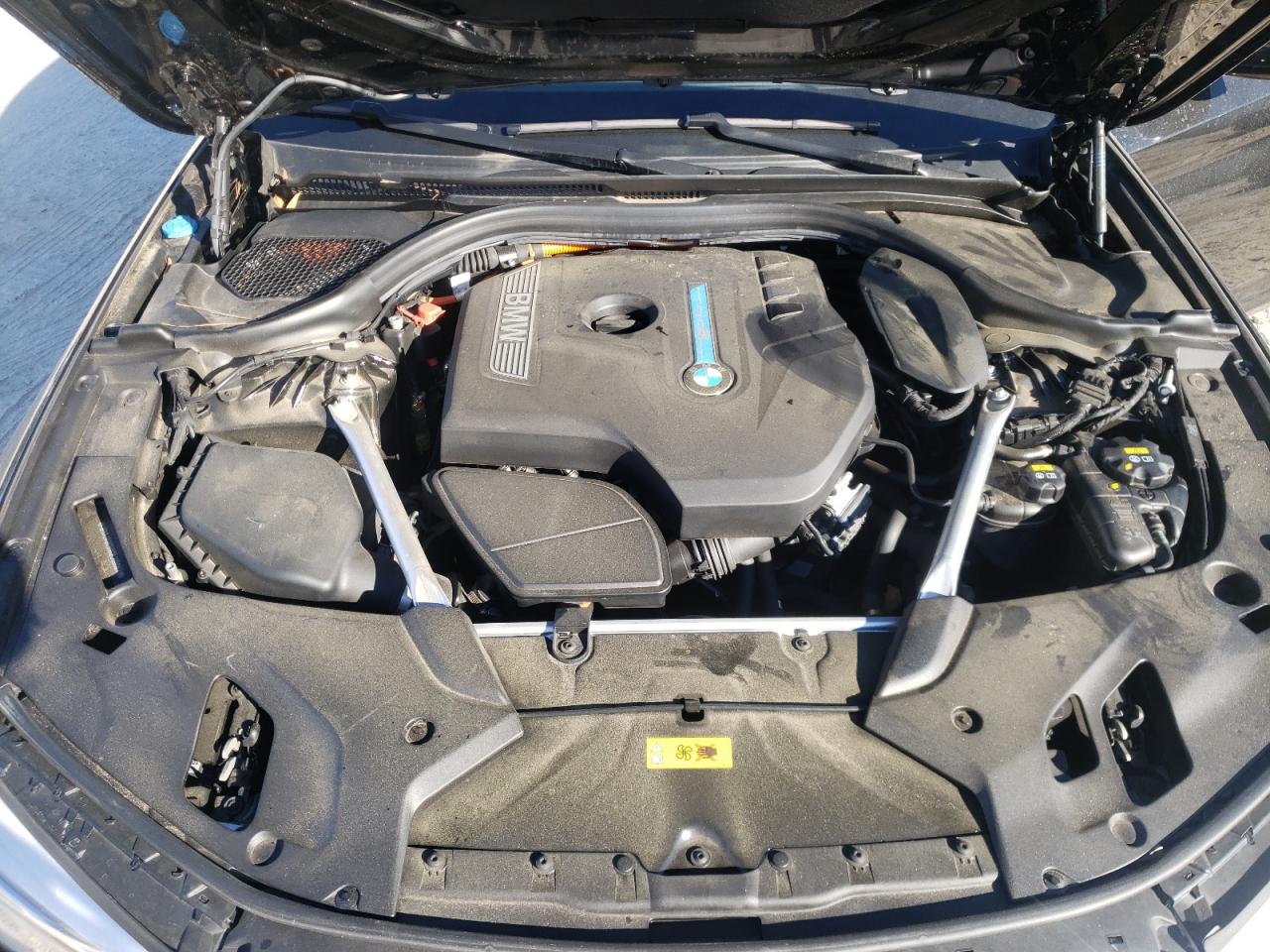 Photo 7 from auction – 2019 BMW 530E with VIN WBAJA9C59KB398987