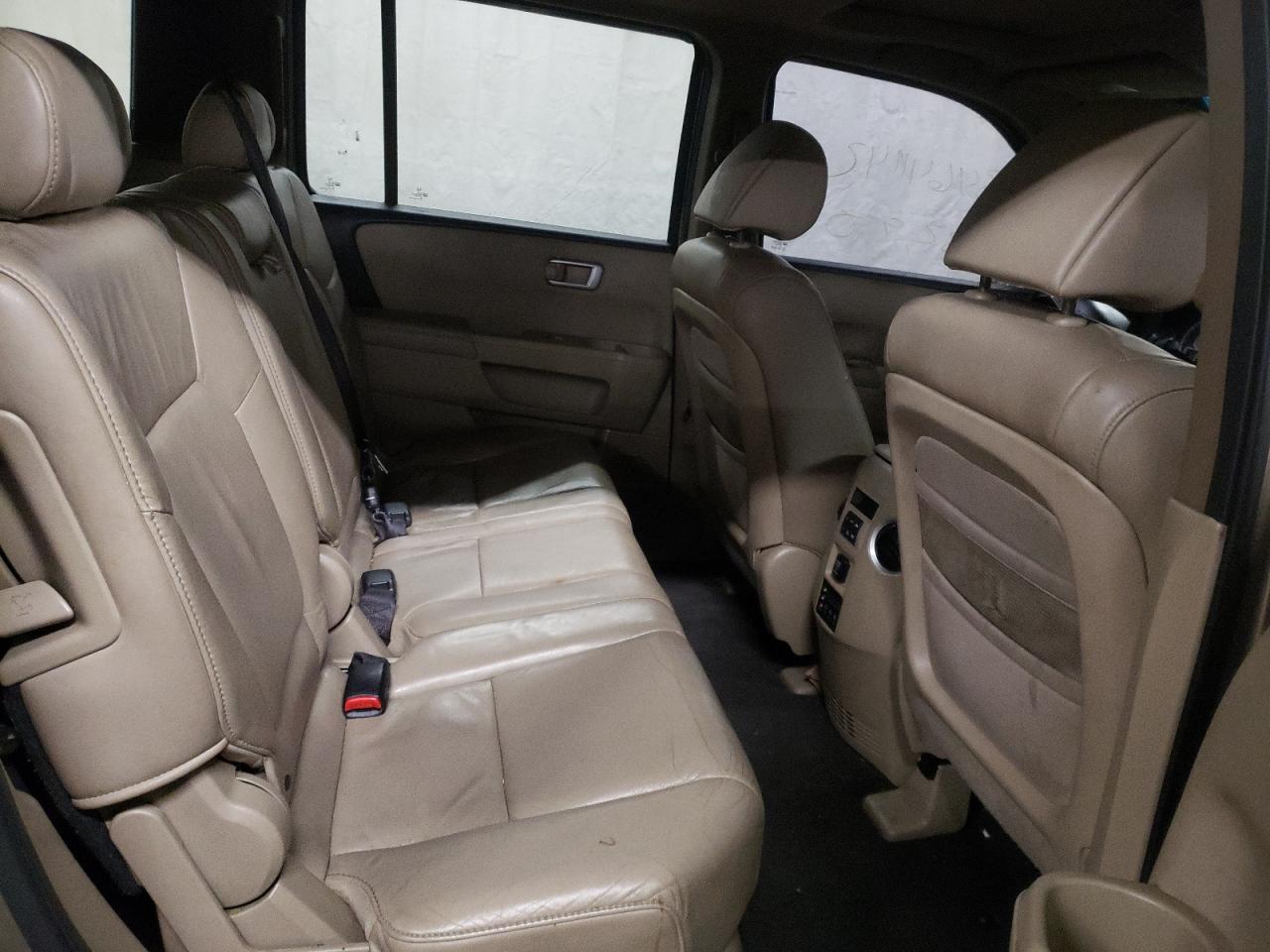 Photo 6 from auction – 2010 HONDA PILOT EXL with VIN 5FNYF4H69AB001801