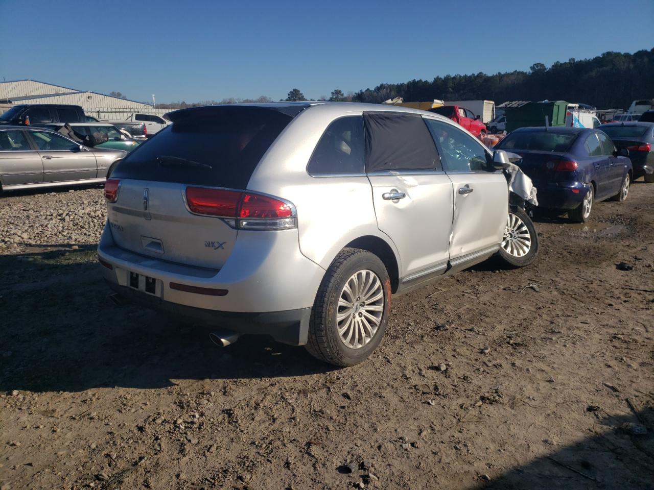 Photo 4 from auction – 2011 LINCOLN MKX with VIN 2LMDJ6JK2BBJ03584