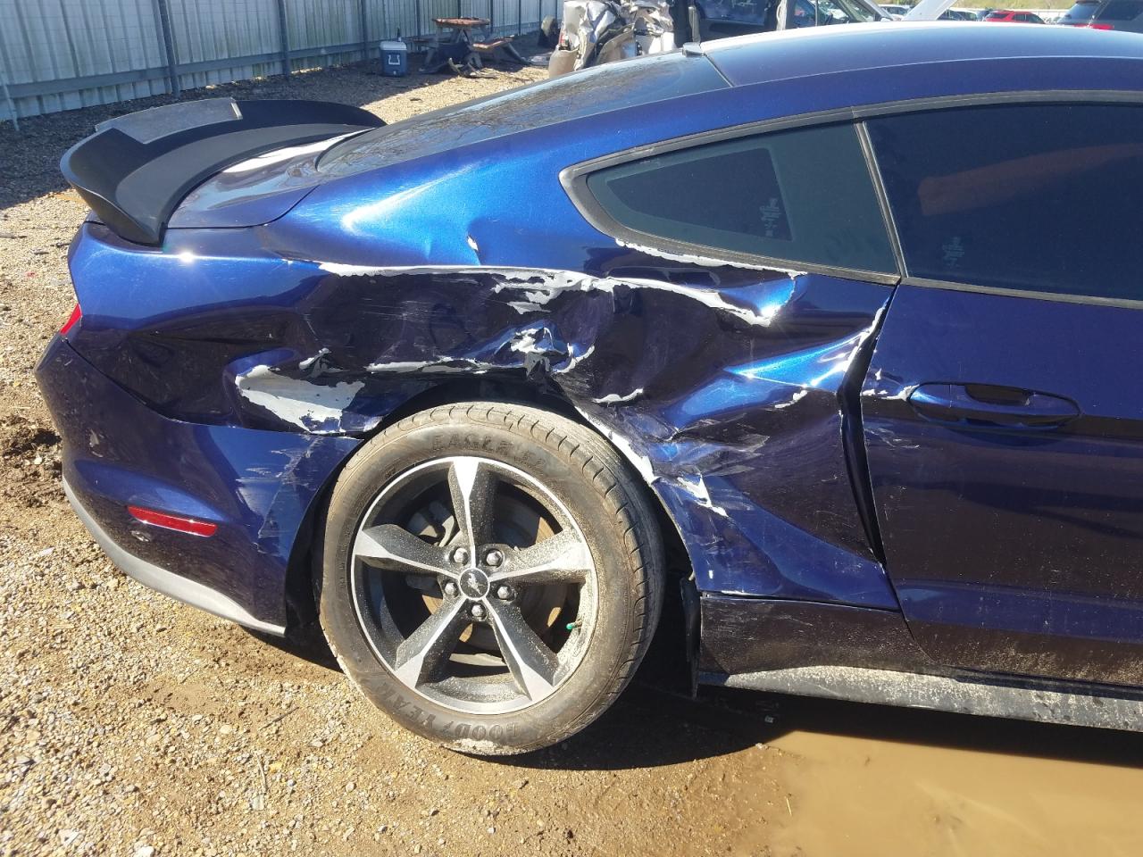 Photo 9 from auction – 2018 FORD MUSTANG with VIN 1FA6P8THXJ5122848