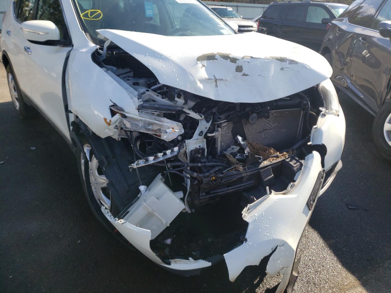 Photo 9 from auction – 2015 NISSAN ROGUE S with VIN 5N1AT2MV4FC853825