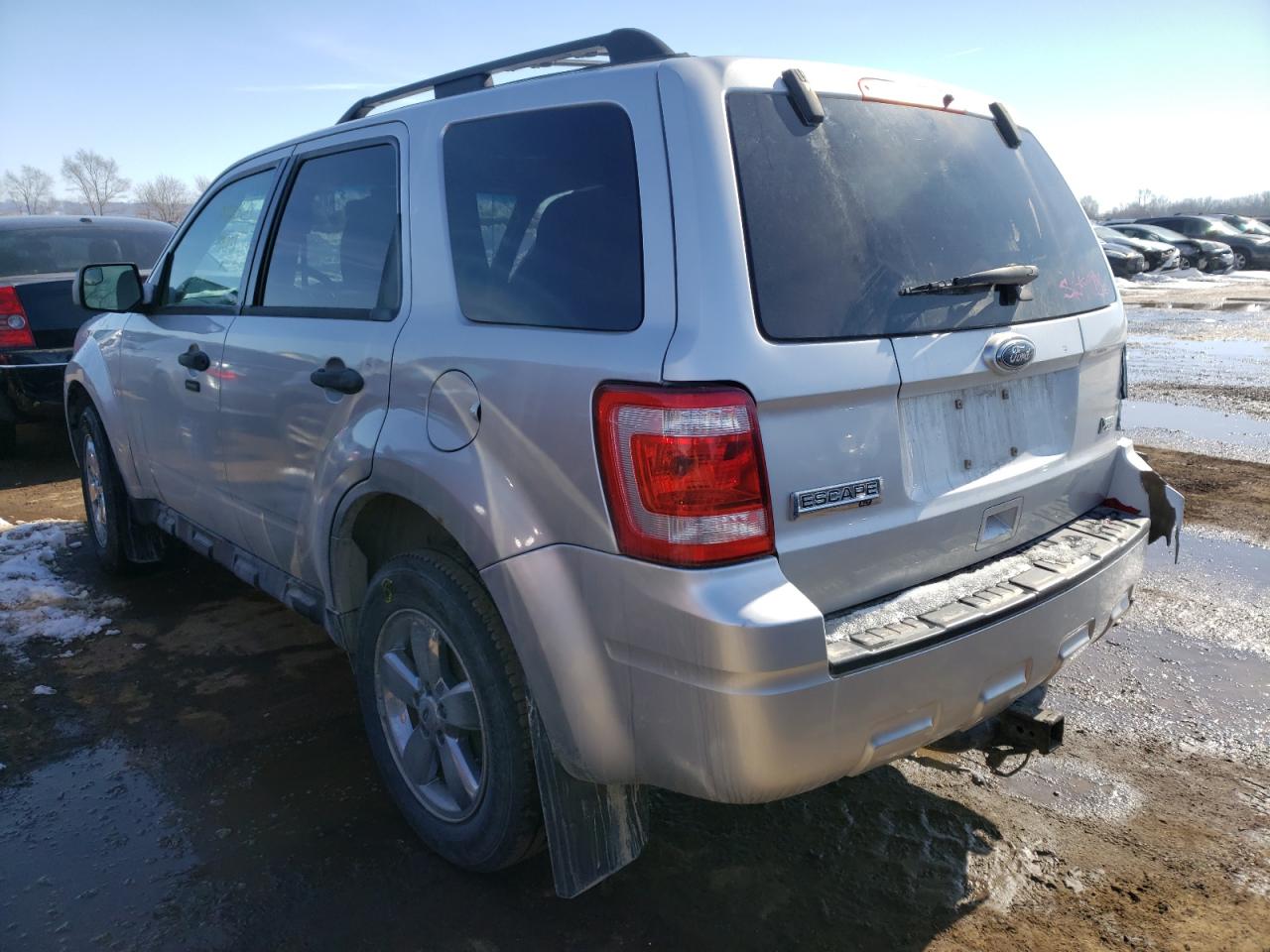 Photo 3 from auction – 2010 FORD ESCAPE XLT with VIN 1FMCU0DGXAKA44615