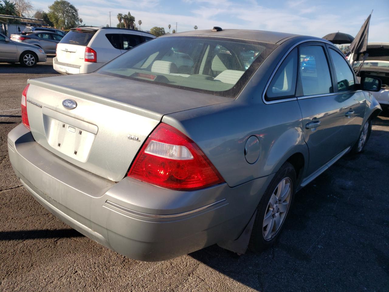 Photo 4 from auction – 2007 FORD FIVE HUNDR with VIN 1FAHP24147G164369