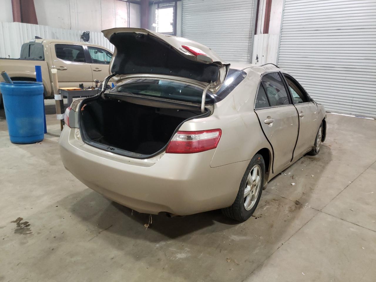 Photo 4 from auction – 2009 TOYOTA CAMRY BASE with VIN 4T1BE46K79U368848