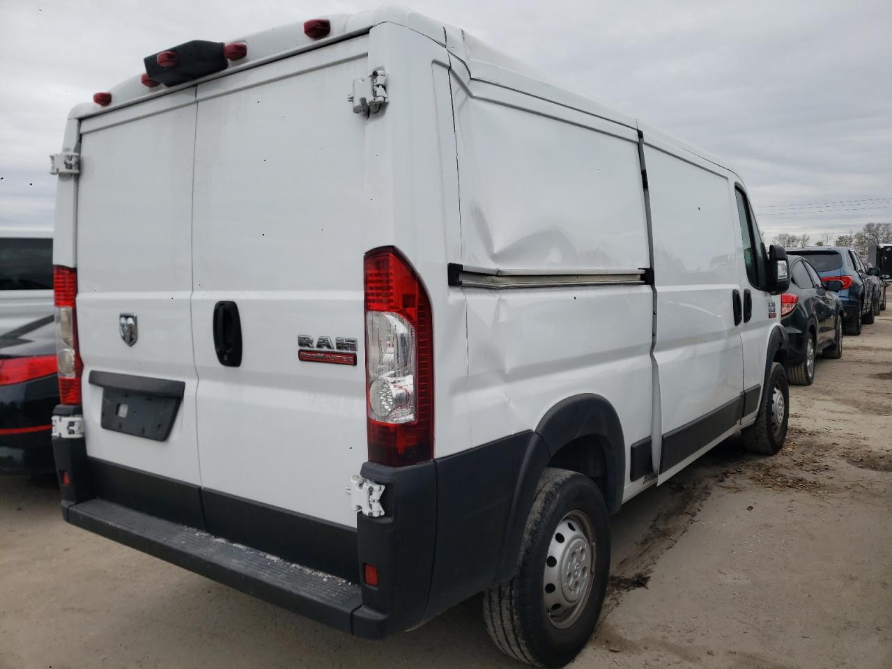 Photo 4 from auction – 2019 RAM PROMASTER with VIN 3C6TRVAG6KE533161