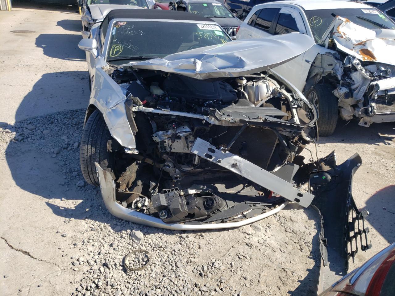 Photo 9 from auction – 2019 CHEVROLET CAMARO LS with VIN 1G1FB3DSXK0105321
