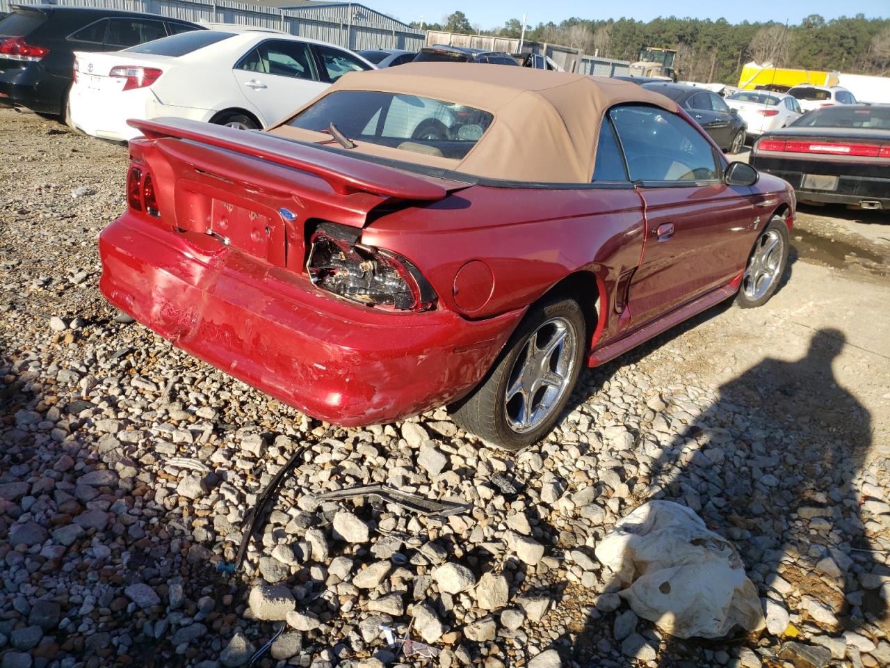 Photo 4 from auction – 1997 FORD MUSTANG with VIN 1FALP4444VF200306