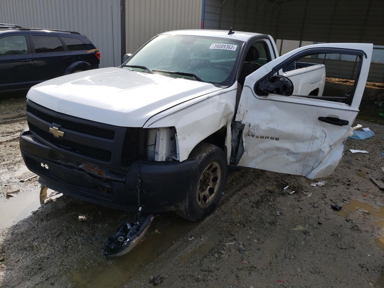 Photo 2 from auction – 2007 CHEVROLET SILVERADO with VIN 1GCEC14C67Z590556