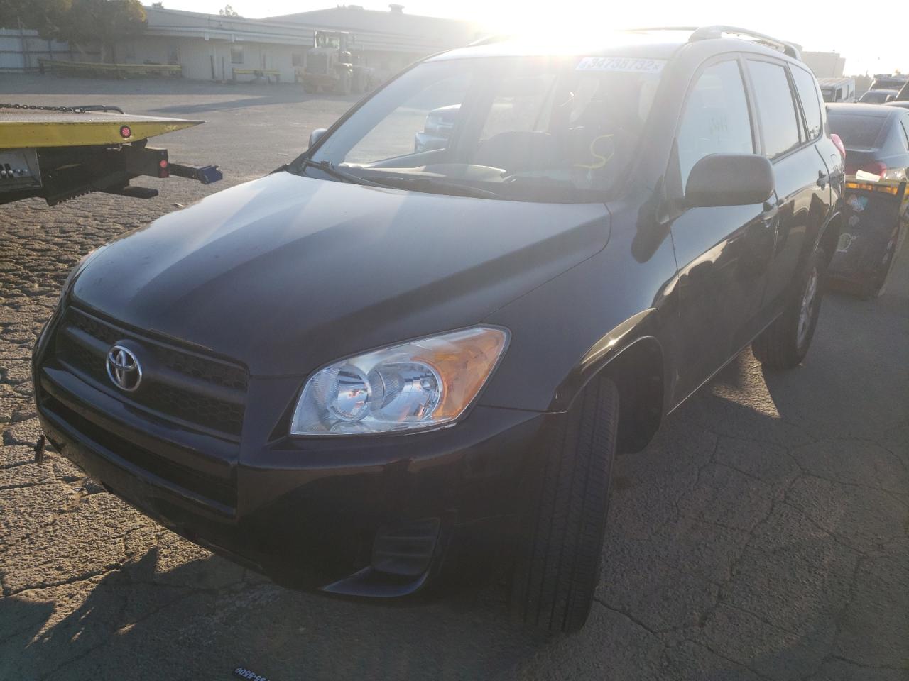 Photo 2 from auction – 2010 TOYOTA RAV4 with VIN 2T3ZF4DV8AW051925