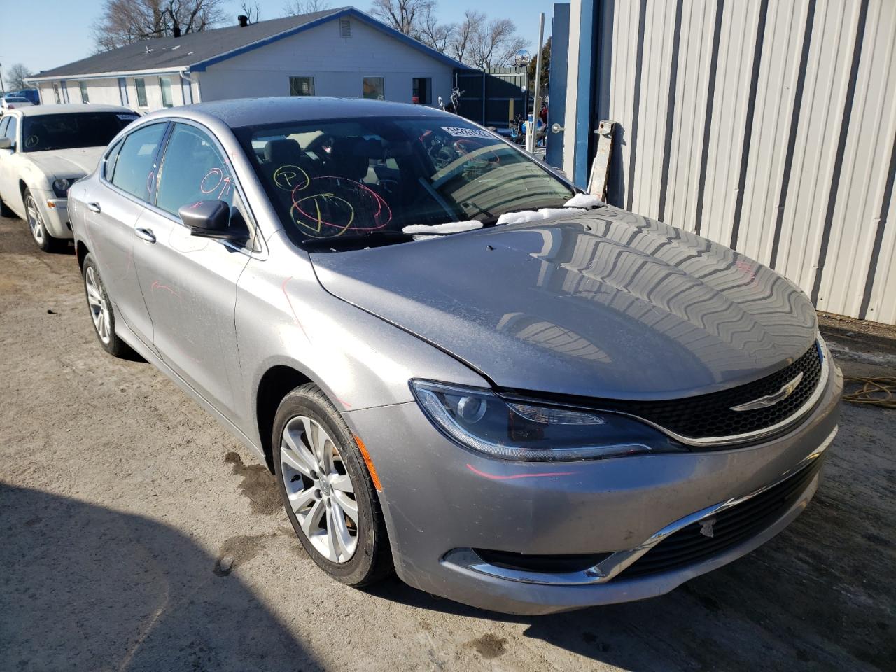 CHRYSLER 200 LIMITE 2015 with VIN 1C3CCCAB1FN690329 - Photo from auction