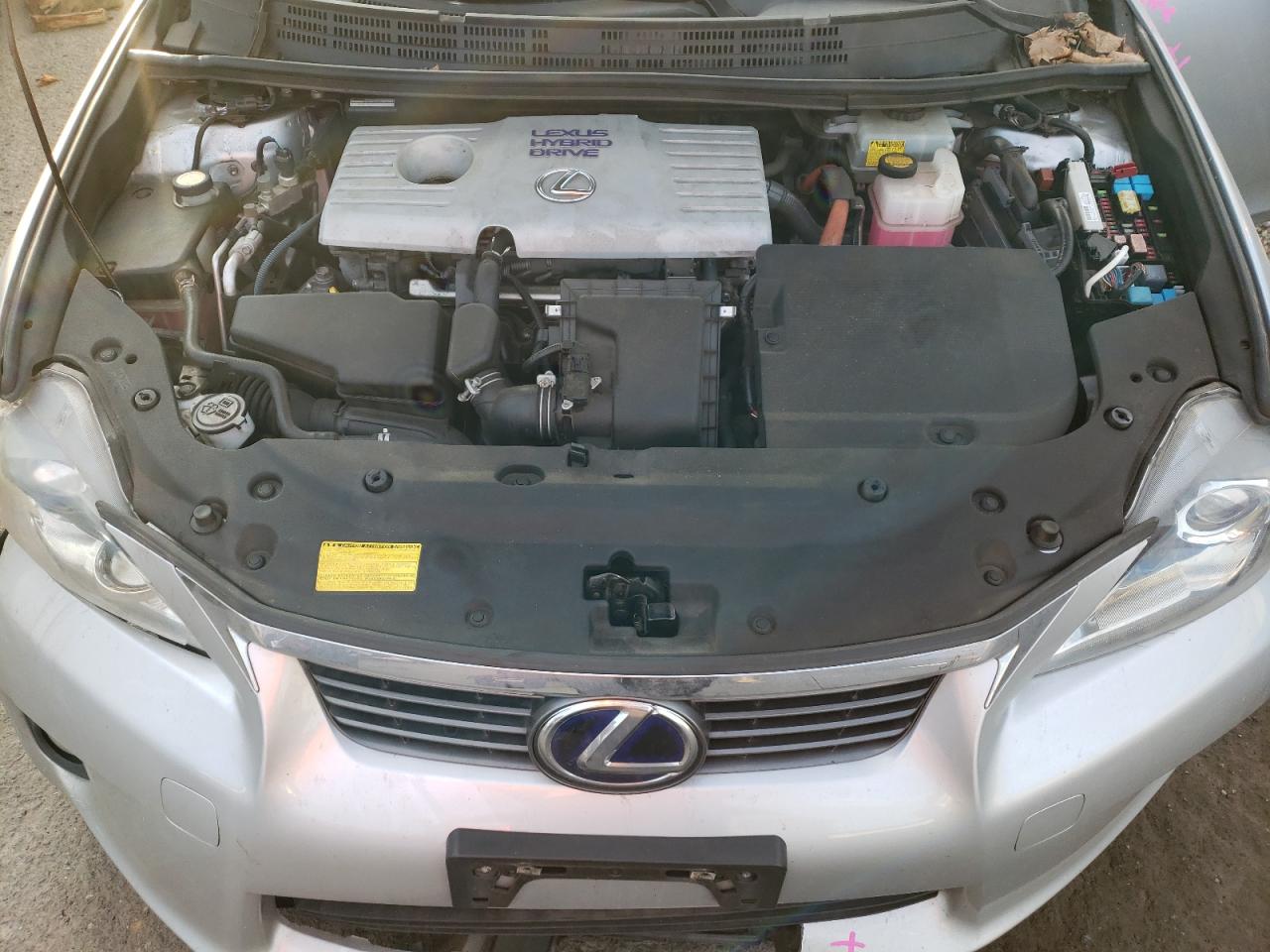 Photo 7 from auction – 2012 LEXUS CT 200 with VIN JTHKD5BH7C2108393