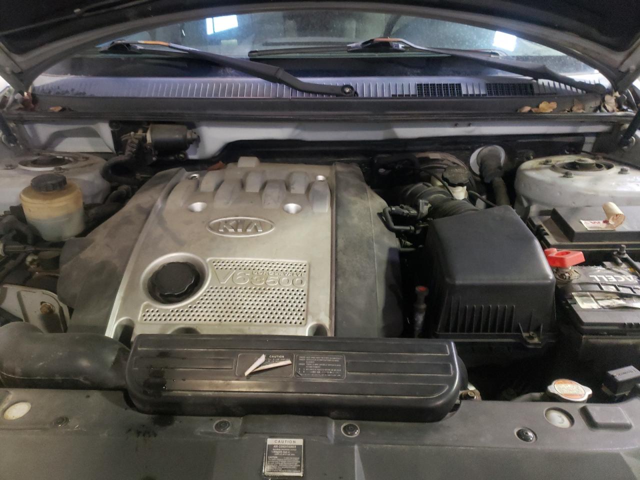 Photo 7 from auction – 2005 KIA SEDONA EX with VIN KNDUP132456740560