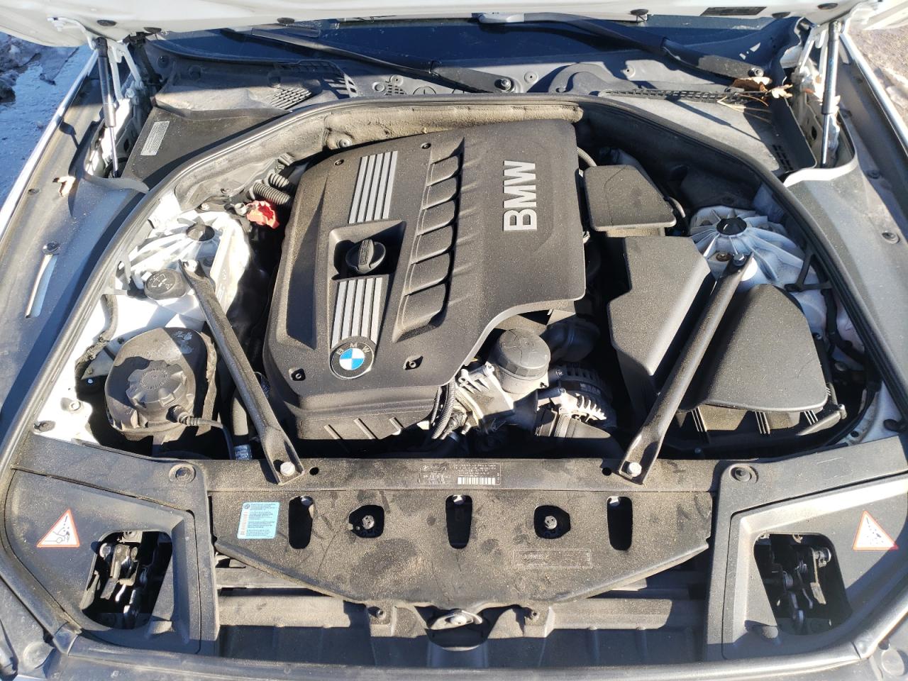 Photo 7 from auction – 2011 BMW 528 I with VIN WBAFR1C59BC673347