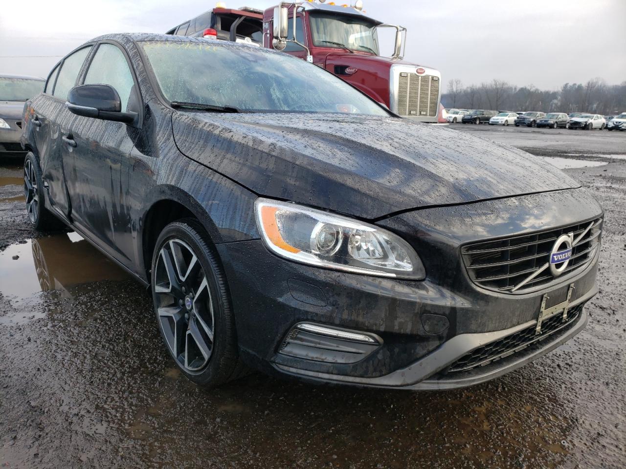 VOLVO S60 DYNAMI 2018 with VIN YV140MTL2J2460887 - Photo from auction