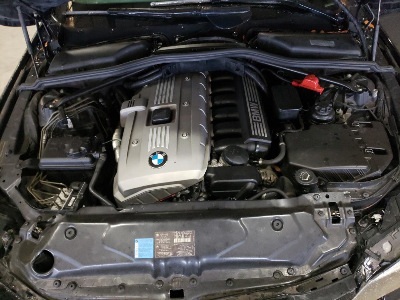 Photo 7 from auction – 2007 BMW 525 I with VIN WBANE53517CW59335