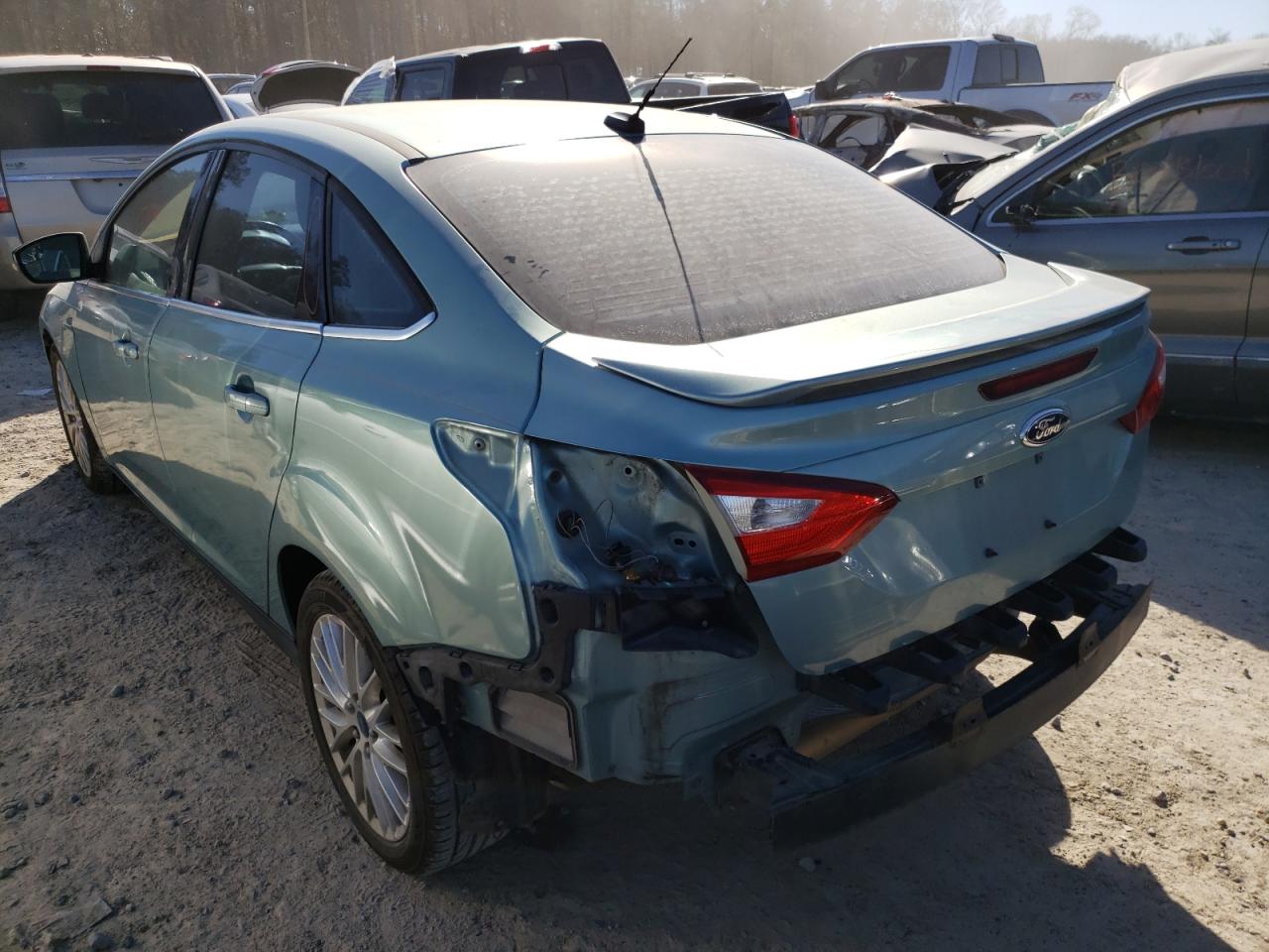 Photo 3 from auction – 2012 FORD FOCUS SEL with VIN 1FAHP3H21CL247624