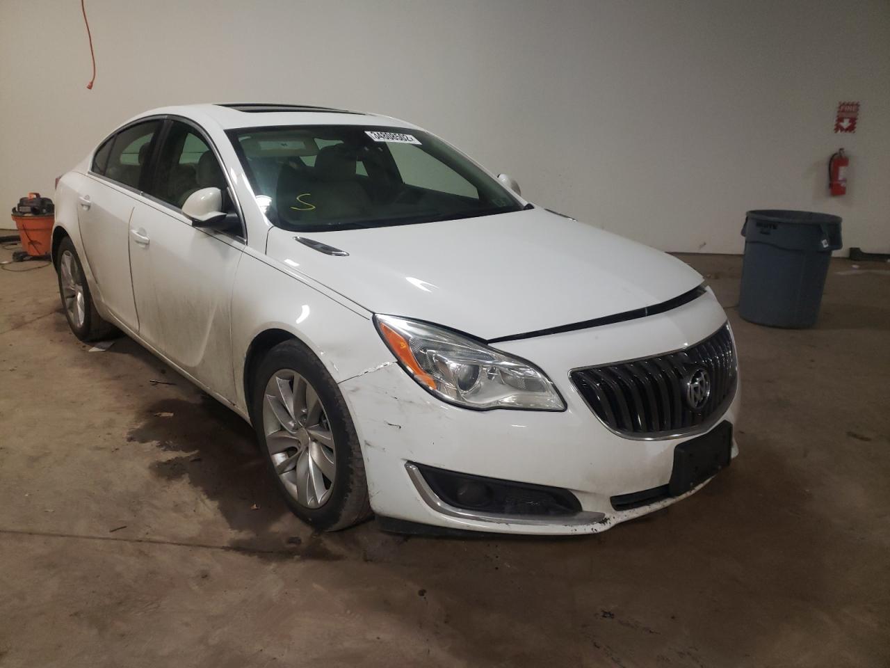 BUICK REGAL 2014 with VIN 2G4GK5EX9E9292364 - Photo from auction