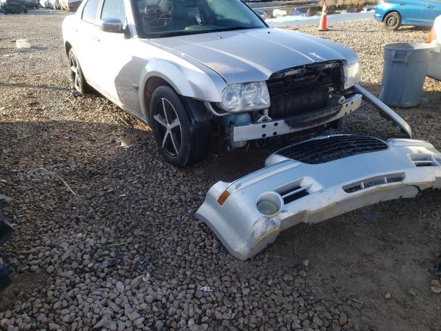 Photo 9 from auction – 2006 CHRYSLER 300C with VIN 2C3KA63HX6H351095