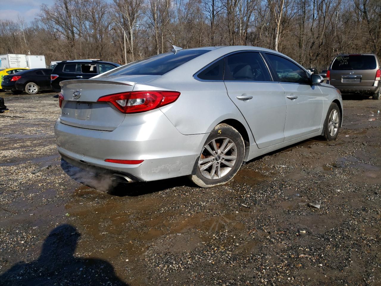 Photo 4 from auction – 2015 HYUNDAI SONATA SE with VIN 5NPE24AF8FH221822