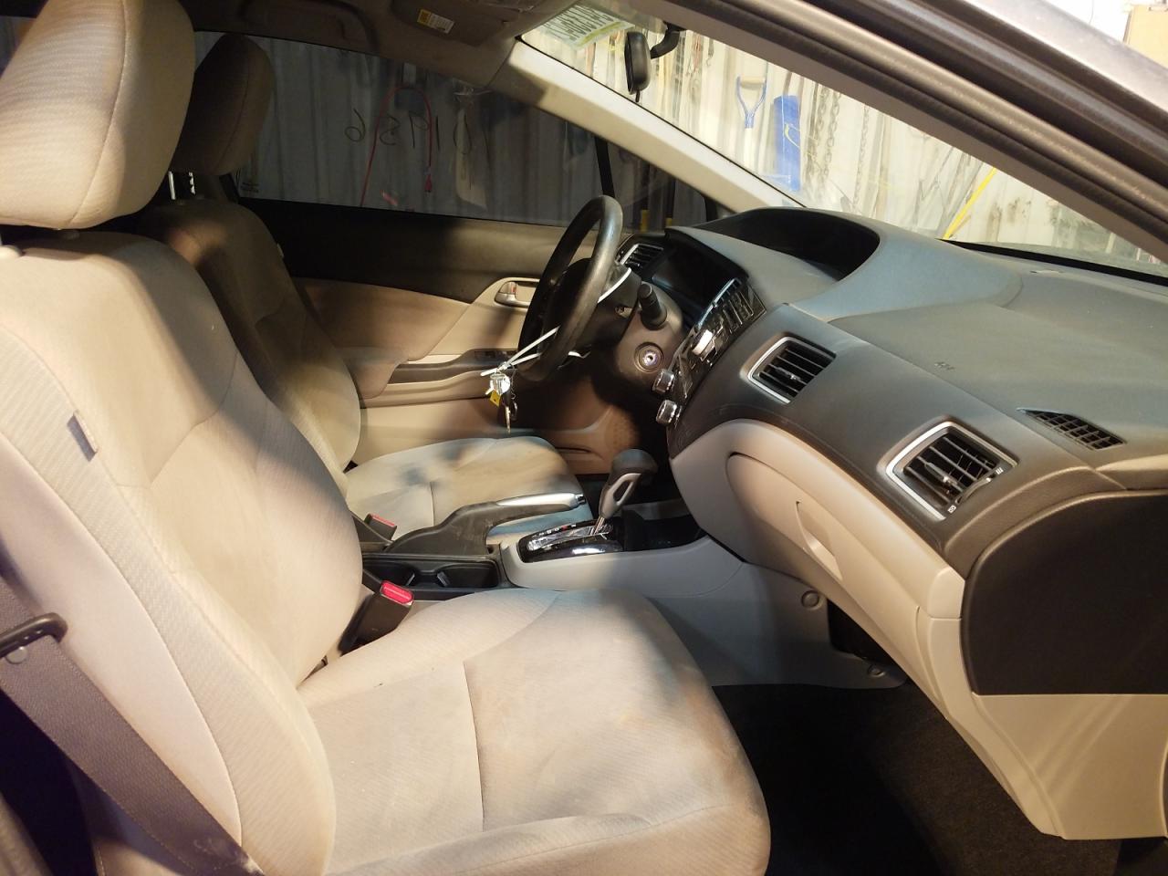 Photo 5 from auction – 2013 HONDA CIVIC LX with VIN 19XFB2F58DE088795