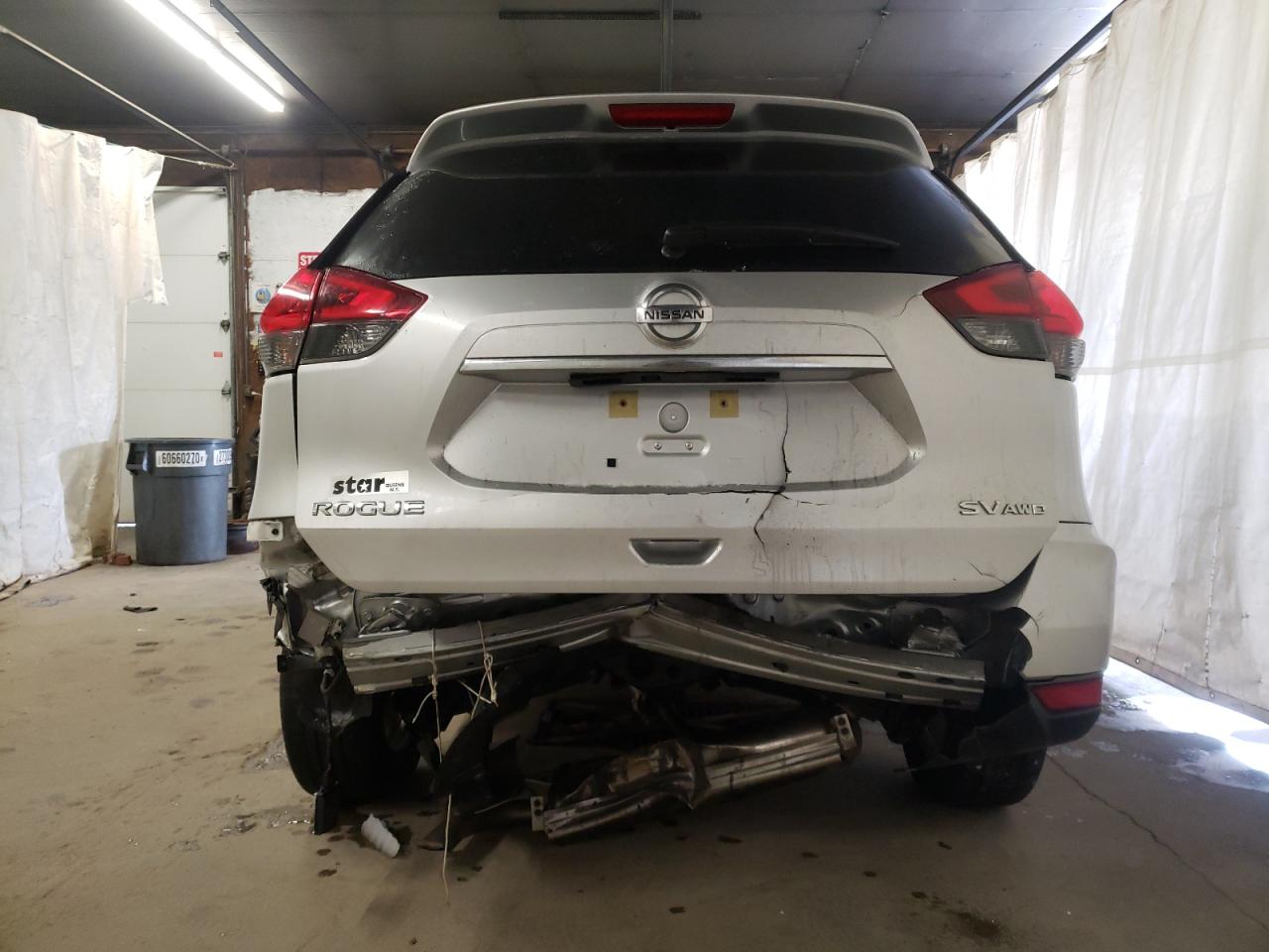 Фото 9 с аукциона – 2018 NISSAN ROGUE S с VIN KNMAT2MV9JP589300