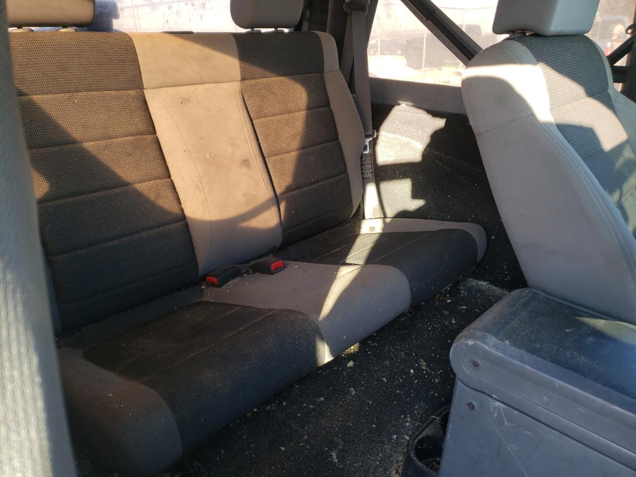Photo 6 from auction – 2007 JEEP WRANGLER X with VIN 1J4FA24107L135357