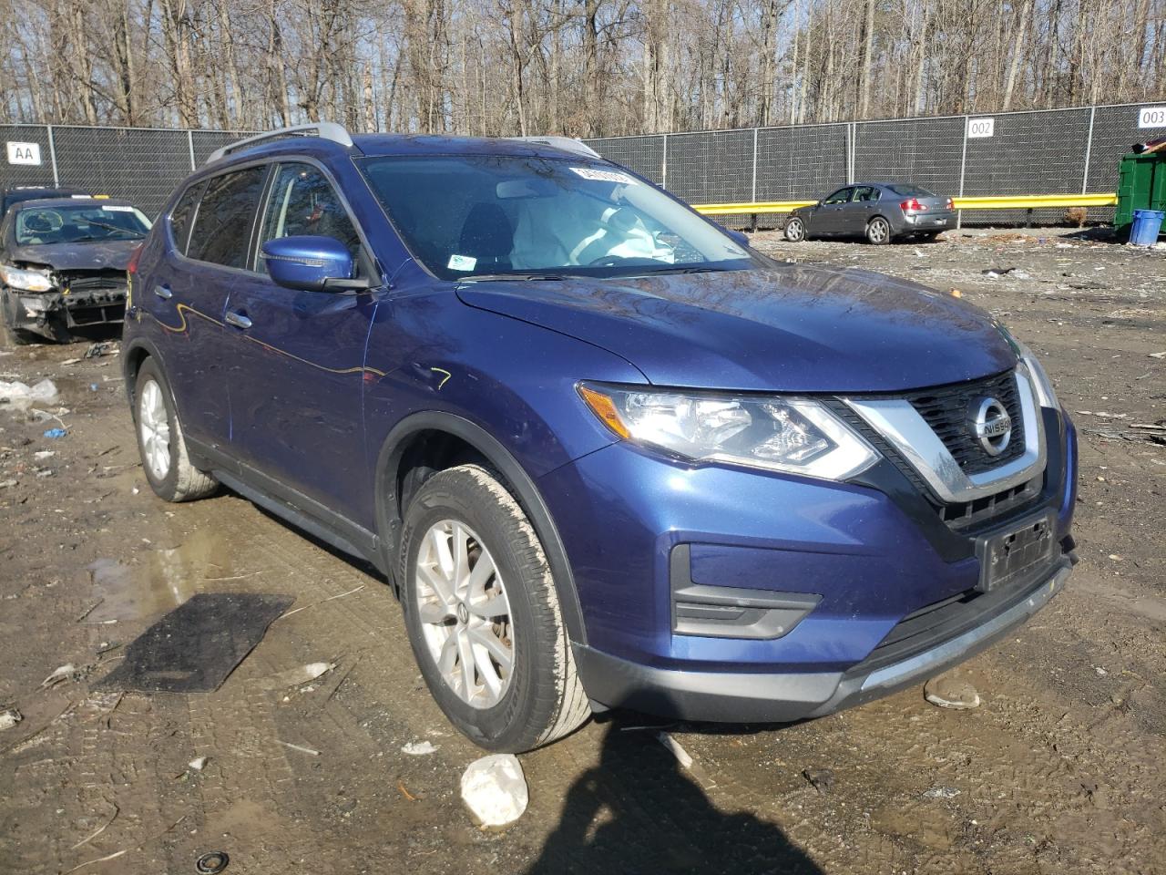 NISSAN ROGUE S 2017 with VIN KNMAT2MVXHP557708 - Photo from auction
