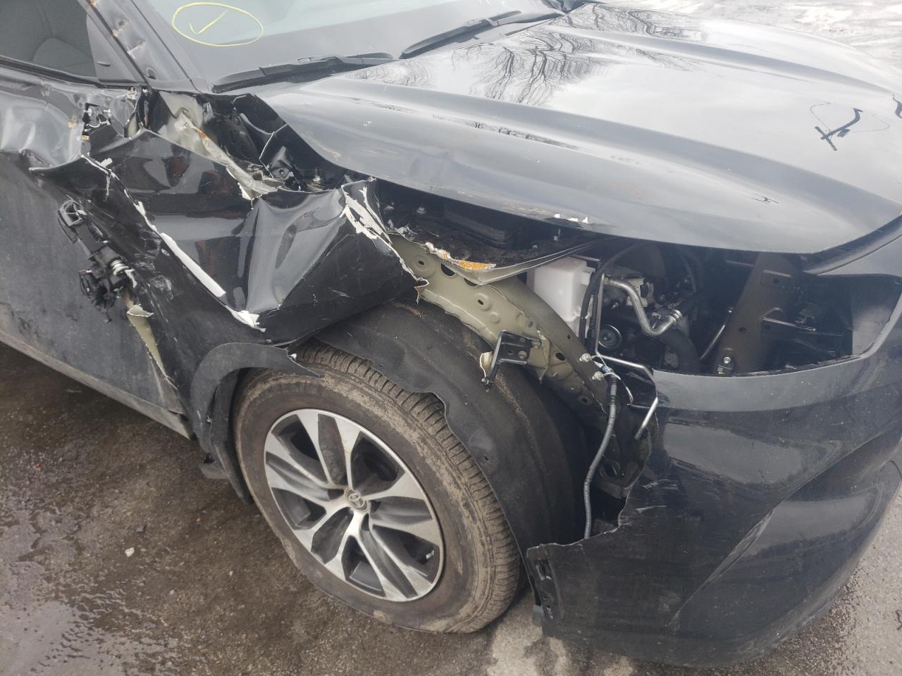Photo 9 from auction – 2021 TOYOTA HIGHLANDER with VIN 5TDGZRBH6MS143131