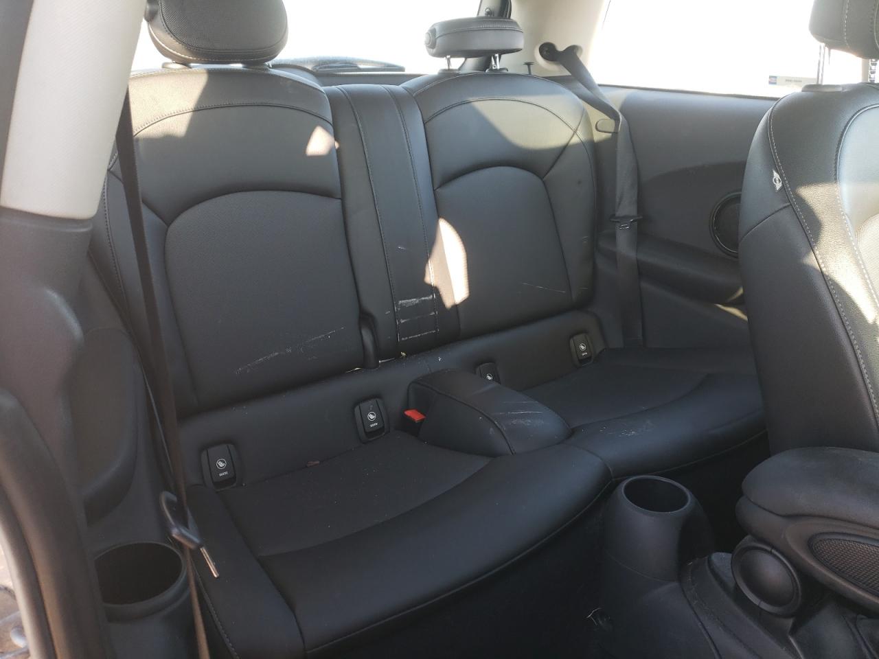 Photo 6 from auction – 2015 MINI COOPER with VIN WMWXM5C5XF3A56977