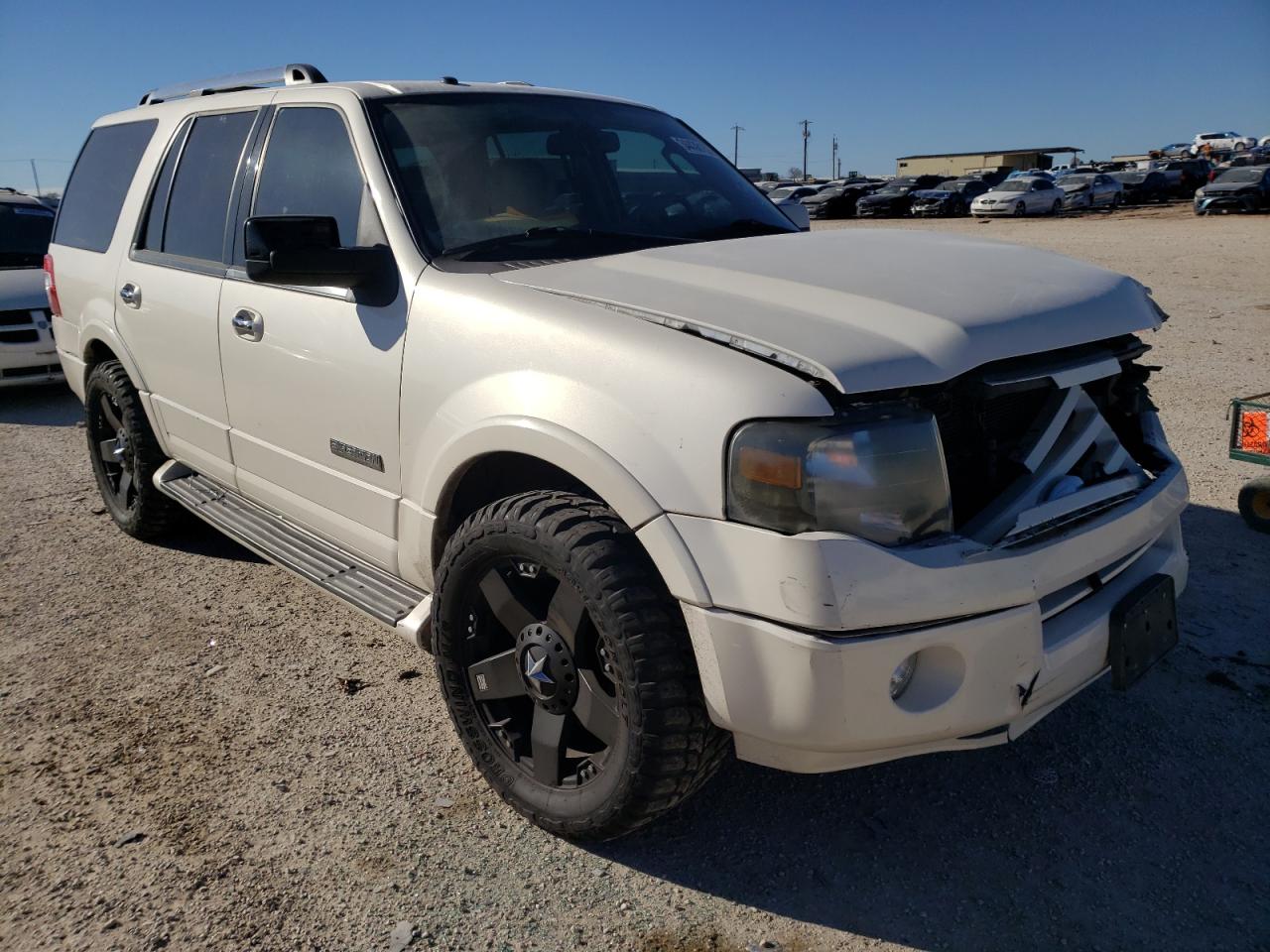 FORD EXPEDITION 2007 with VIN 1FMFU19597LA68661 - Photo from auction