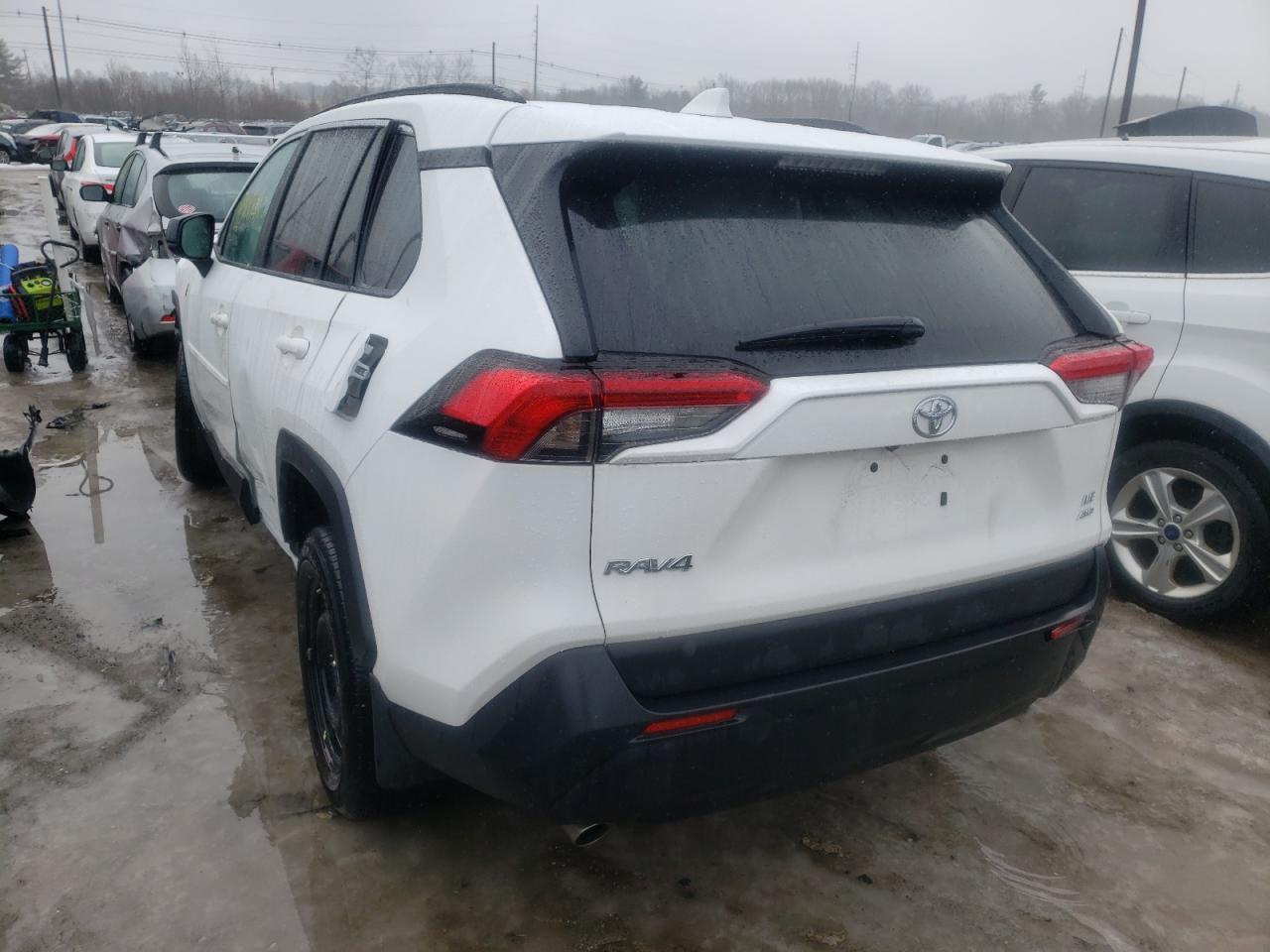Photo 3 from auction – 2021 TOYOTA RAV4 LE with VIN 2T3F1RFVXMC243414