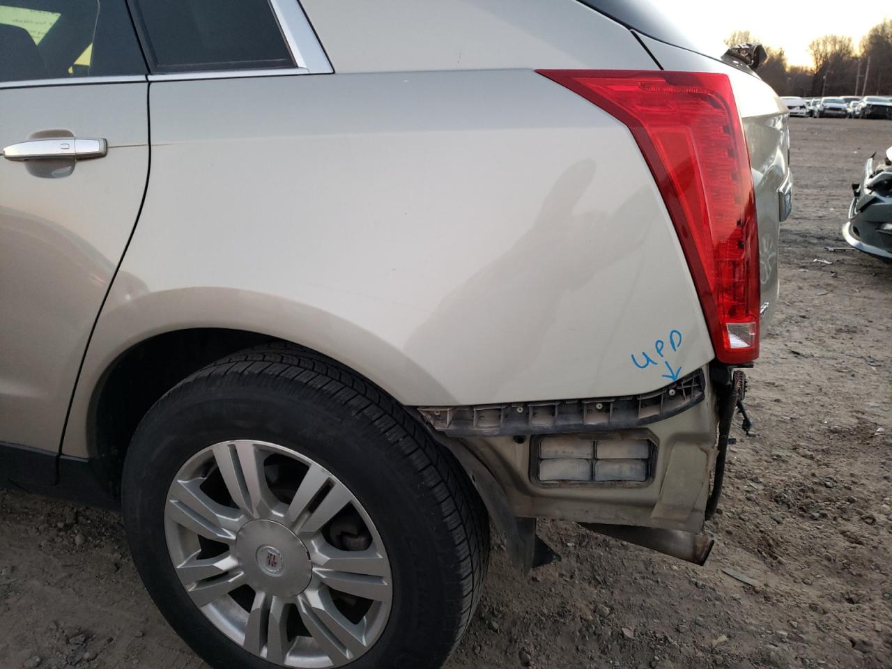 Photo 9 from auction – 2013 CADILLAC SRX LUXURY with VIN 3GYFNCE34DS526656
