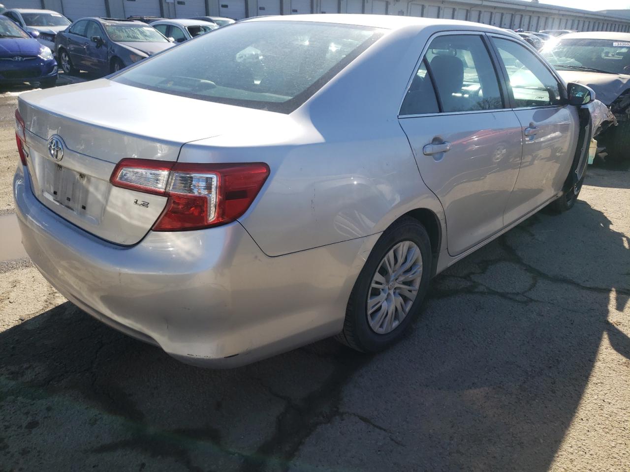 Photo 4 from auction – 2012 TOYOTA CAMRY L/LE with VIN 4T4BF1FK3CR196049