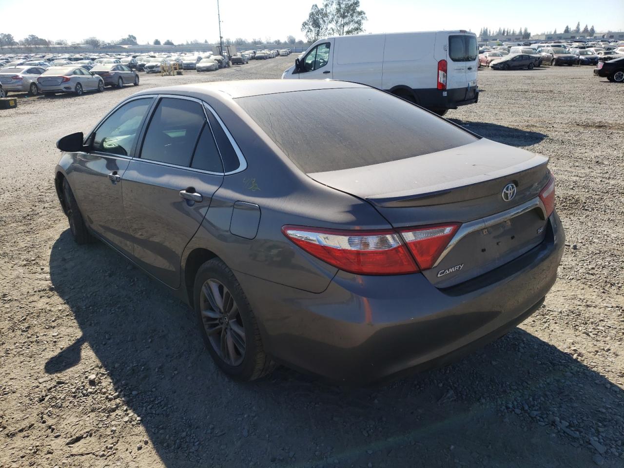 Photo 3 from auction – 2016 TOYOTA CAMRY LE with VIN 4T1BF1FKXGU211985