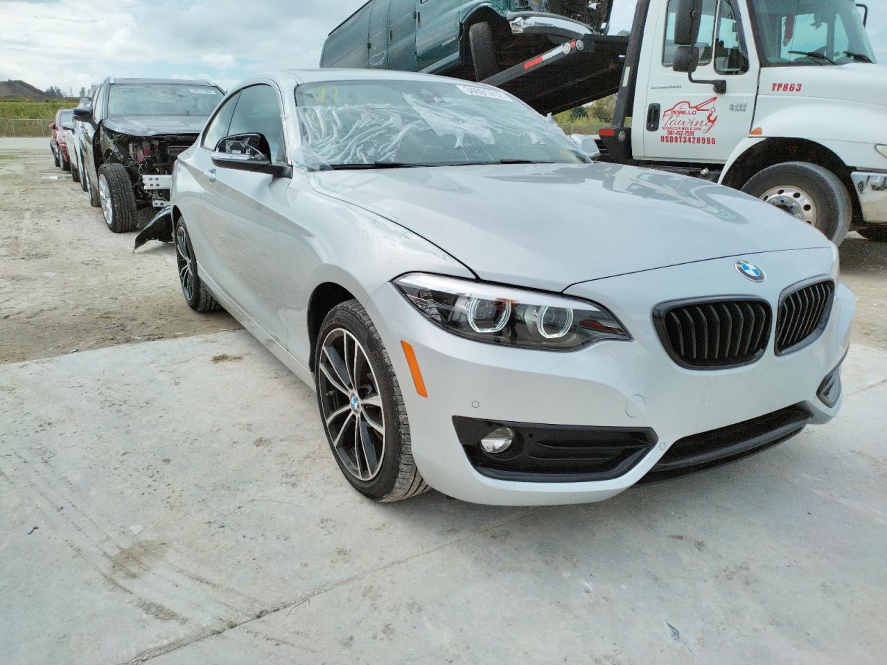BMW 230I 2020 مع رقم تعريف المركبة WBA2J1C09L7E60695 - صورة من المزاد