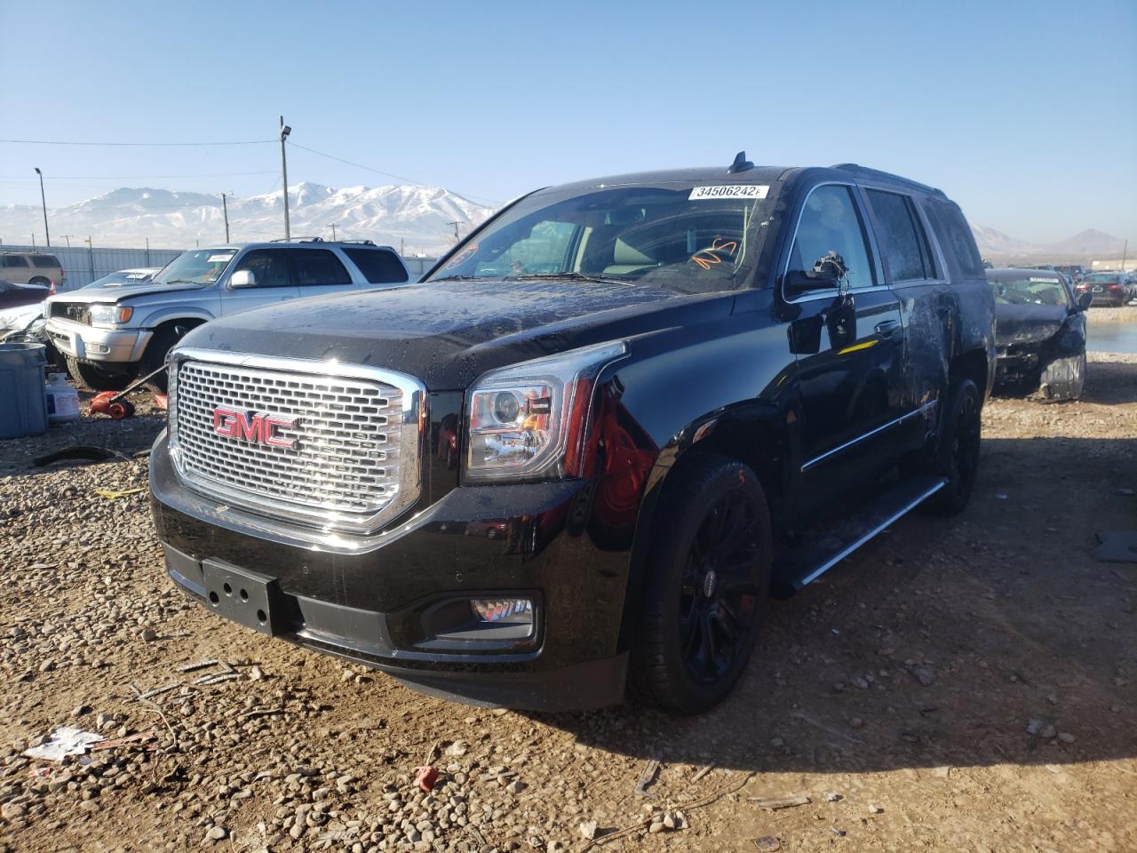 Photo 2 from auction – 2016 GMC YUKON DENA with VIN 1GKS2CKJ0GR344500