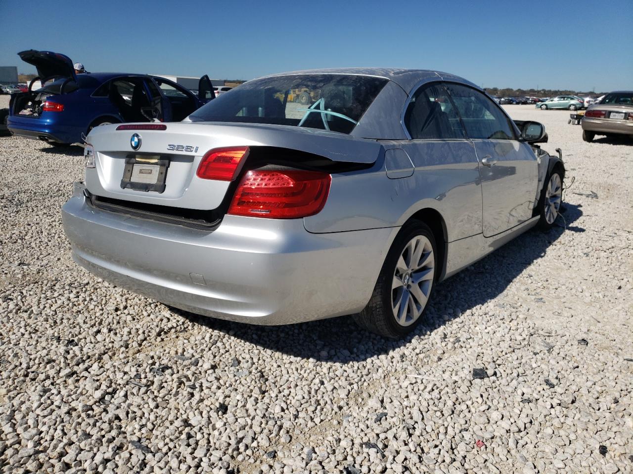 Photo 4 from auction – 2013 BMW 328 I SULE with VIN WBADW7C5XDE732142