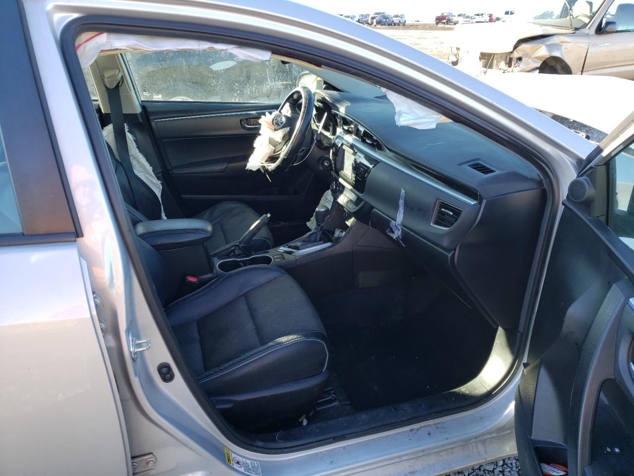 Photo 5 from auction – 2014 TOYOTA COROLLA L with VIN 5YFBURHE2EP033516