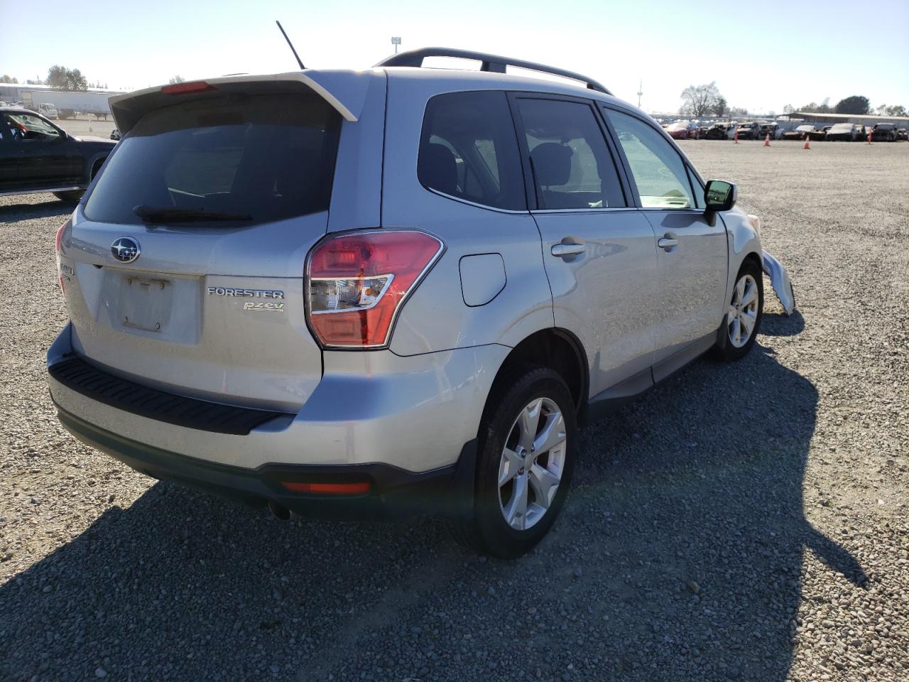 Photo 4 from auction – 2015 SUBARU FORESTER 2 with VIN JF2SJAHC2FH516690
