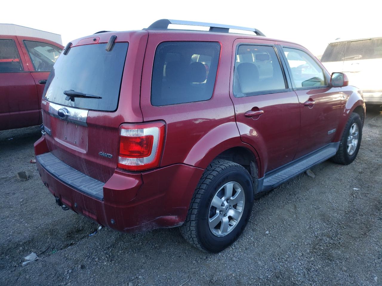 Photo 4 from auction – 2008 FORD ESCAPE LIM with VIN 1FMCU94198KC63334