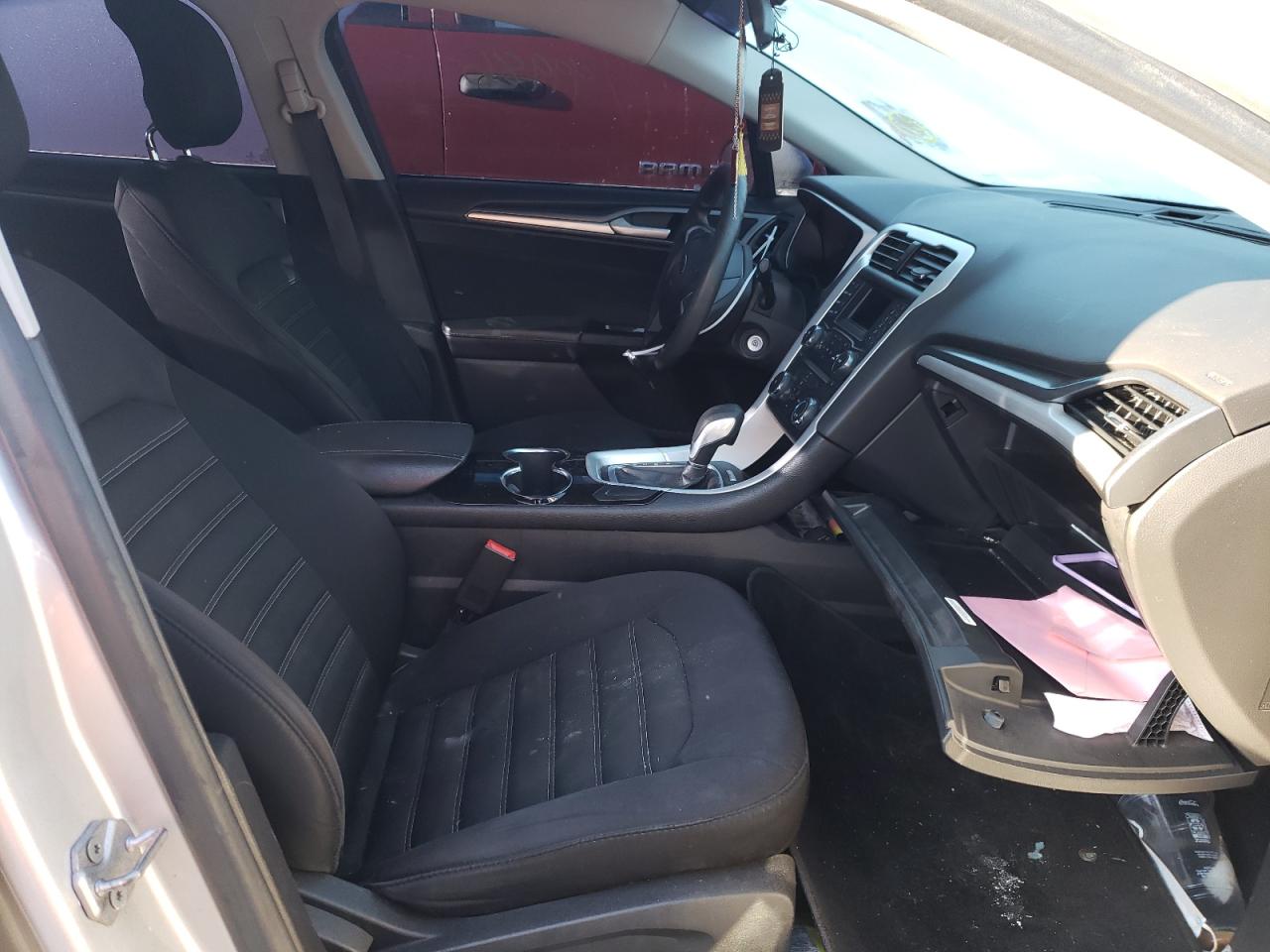 Photo 5 from auction – 2014 FORD FUSION SE with VIN 1FA6P0H71E5382711