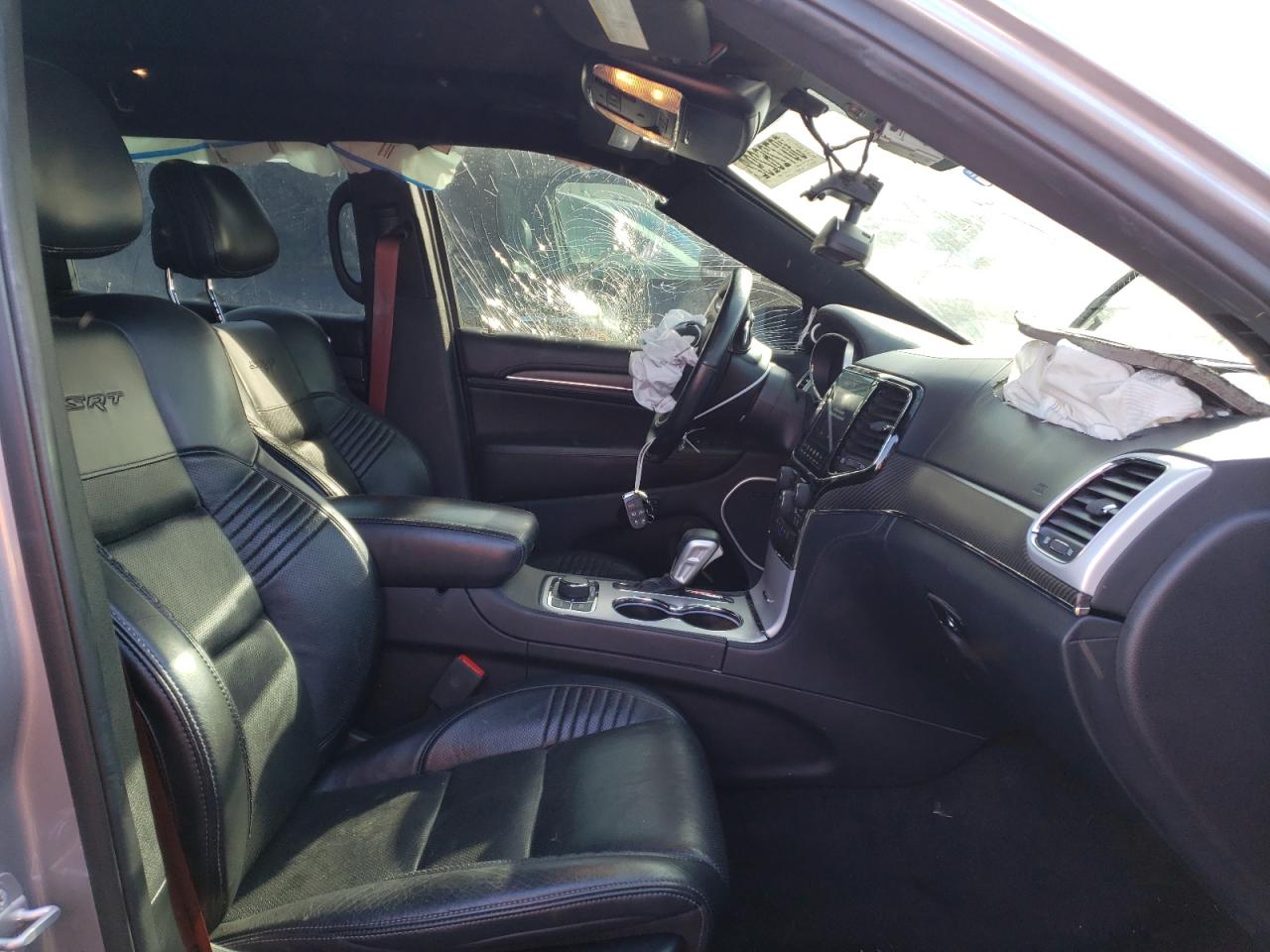 Photo 5 from auction – 2019 JEEP GRAND CHER with VIN 1C4RJFDJ2KC558332