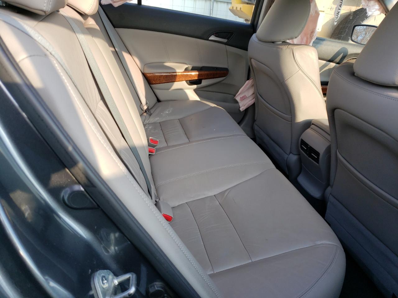 Photo 6 from auction – 2012 HONDA ACCORD EXL with VIN 1HGCP3F82CA005398