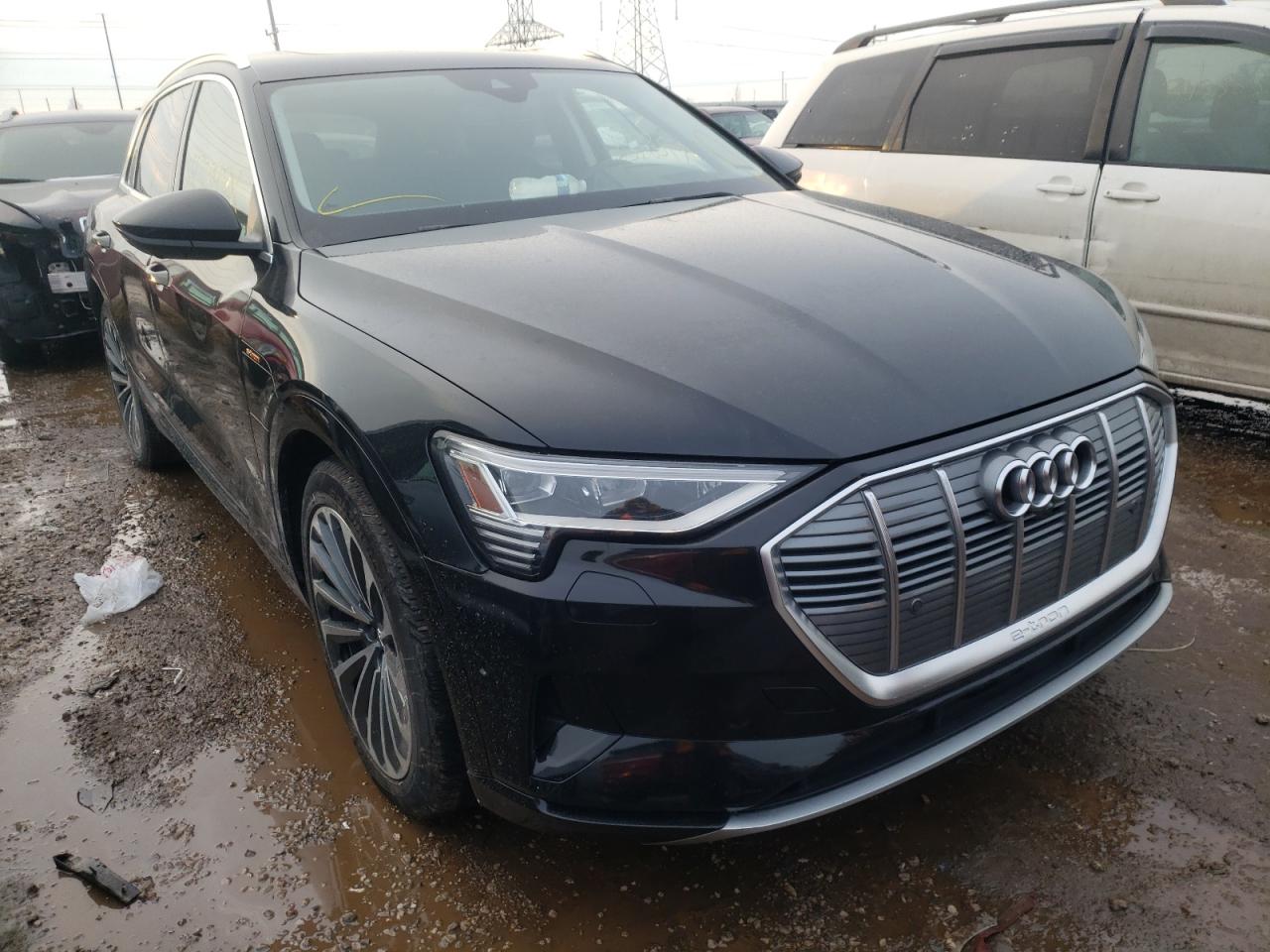 Фото 1 с аукциона – 2019 AUDI E-TRON PRE с VIN WA1VAAGEXKB008912