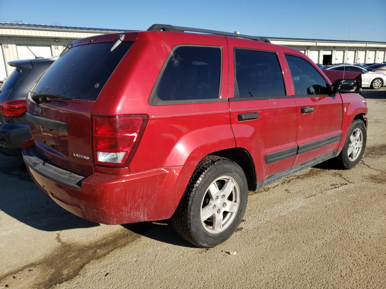 Photo 4 from auction – 2005 JEEP GRAND CHER with VIN 1J4GR48K15C512920