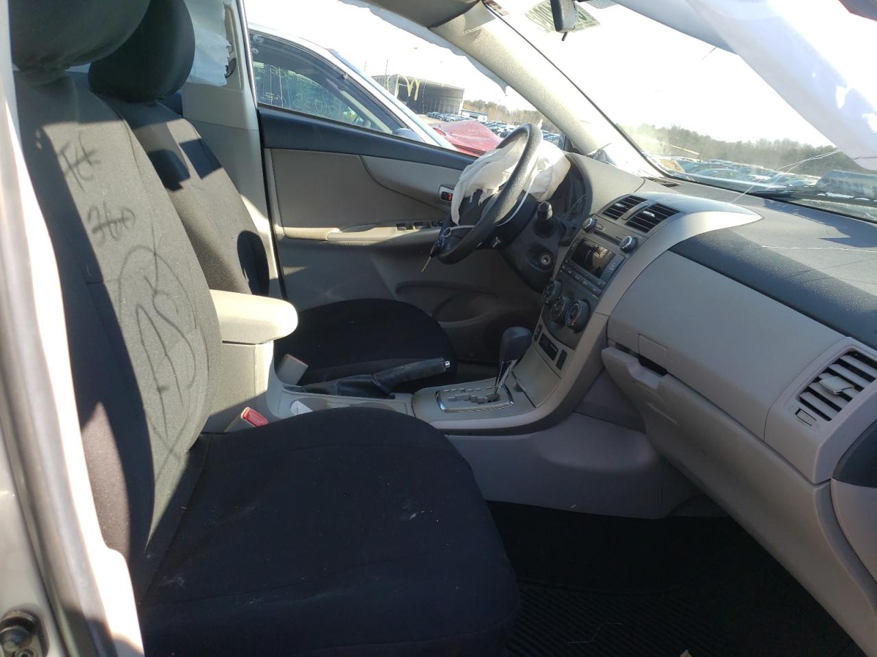 Photo 5 from auction – 2011 TOYOTA COROLLA BA with VIN 2T1BU4EE7BC721045