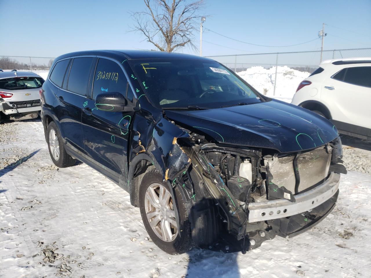 HONDA PILOT LX 2016 with VIN 5FNYF5H18GB017412 - Photo from auction