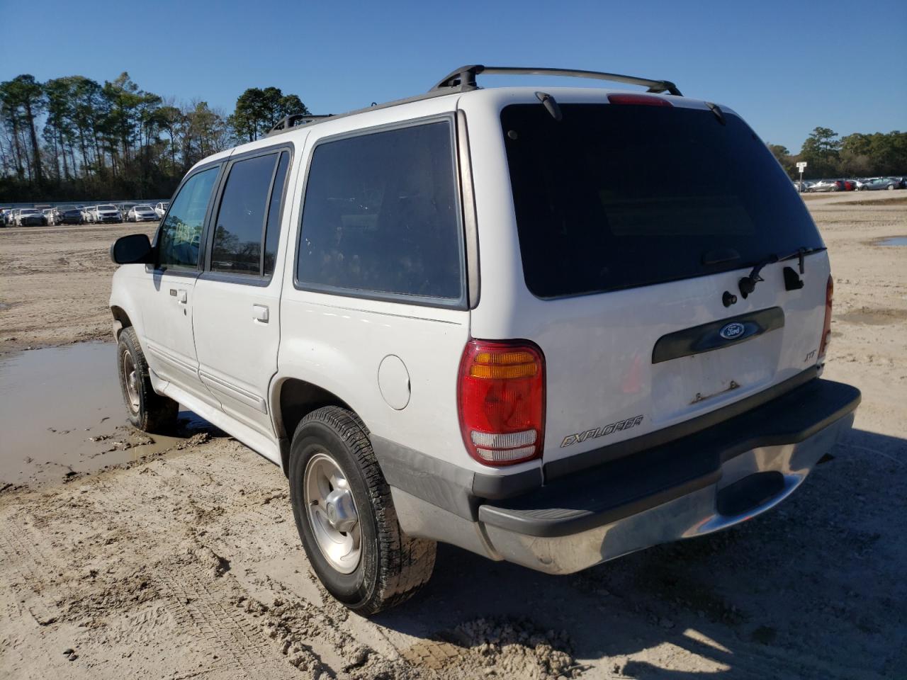 Photo 3 from auction – 1999 FORD EXPLORER with VIN 1FMZU34E2XZA80549