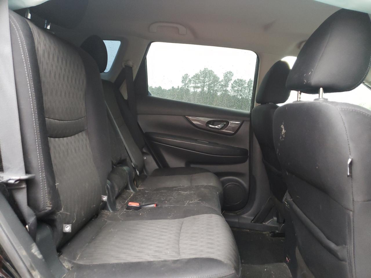 Photo 6 from auction – 2019 NISSAN ROGUE S with VIN 5N1AT2MT3KC723558
